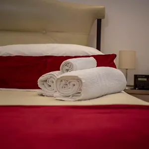 Marty Bed & Breakfast
